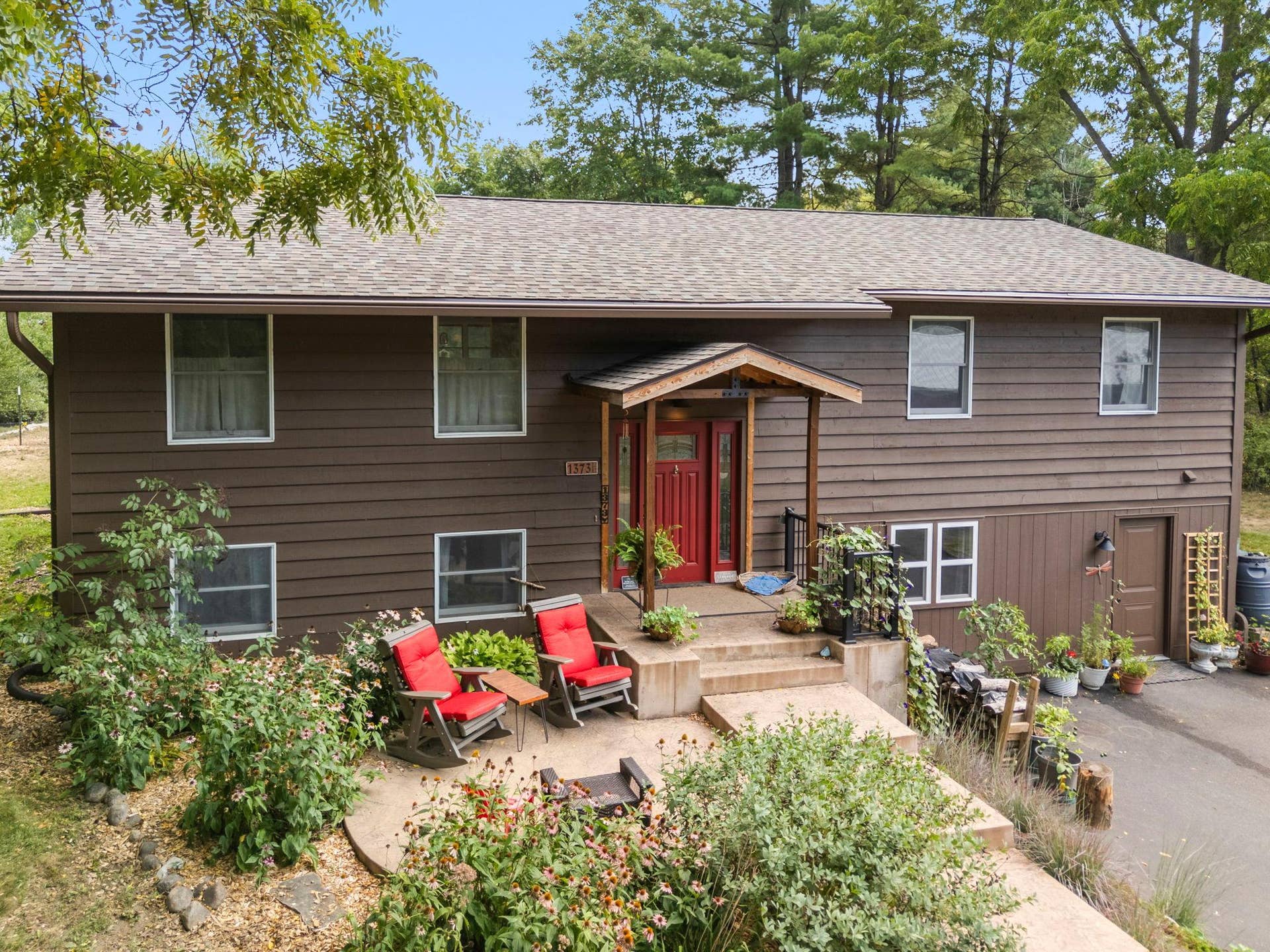 1373 Pine View Trail, Houlton, WI 54082 6-web-or-mls-1373 Pine View Trail -485.jpg