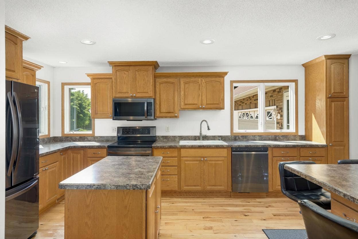 12770 Homestead Drive, Hugo, MN 55110 Kitchen