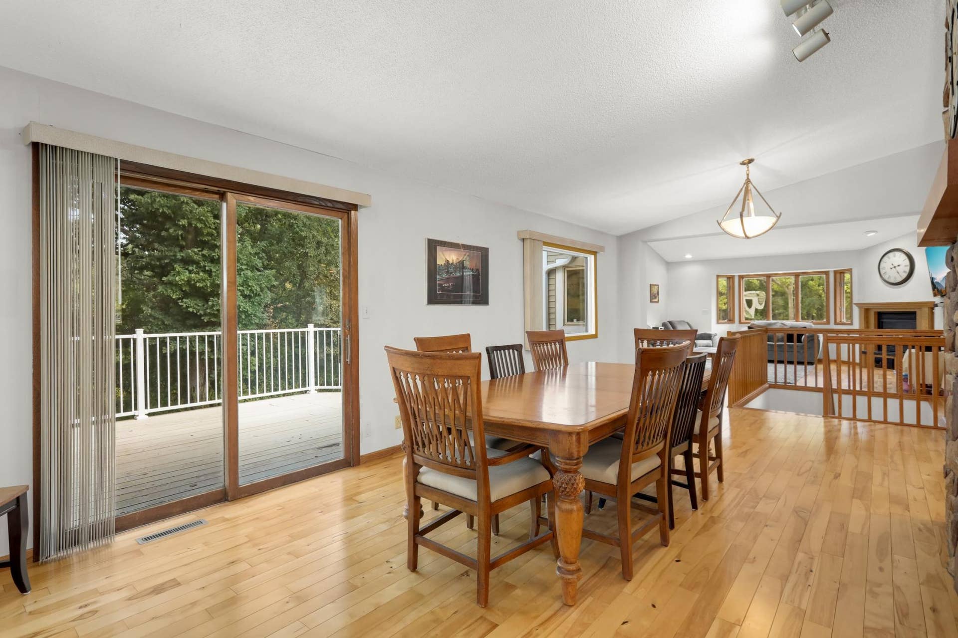12770 Homestead Drive, Hugo, MN 55110 Dining