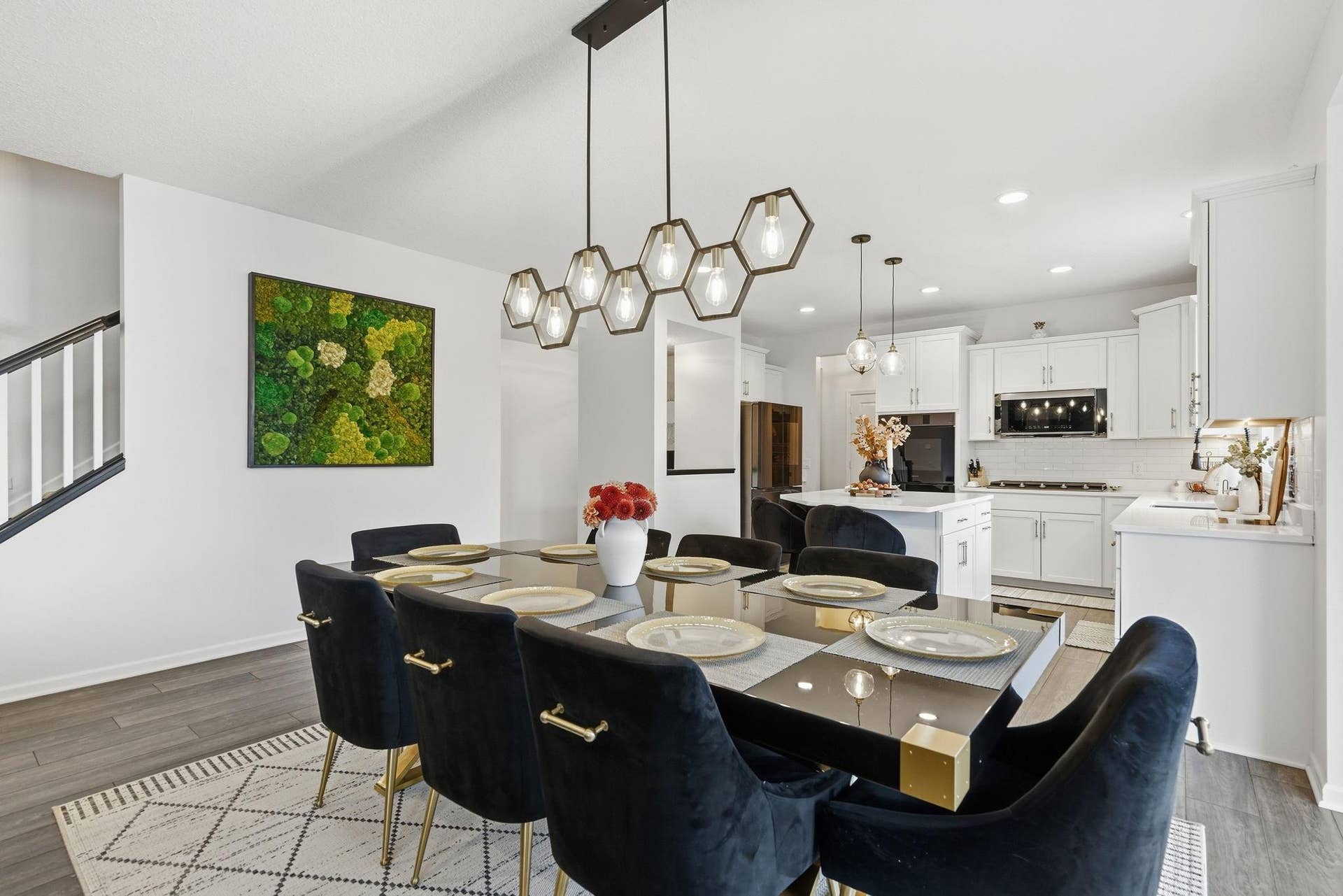 9324 Summerlin Road, Woodbury, MN 55129 9324 Summerlin Road, Woodbury, MN 55129