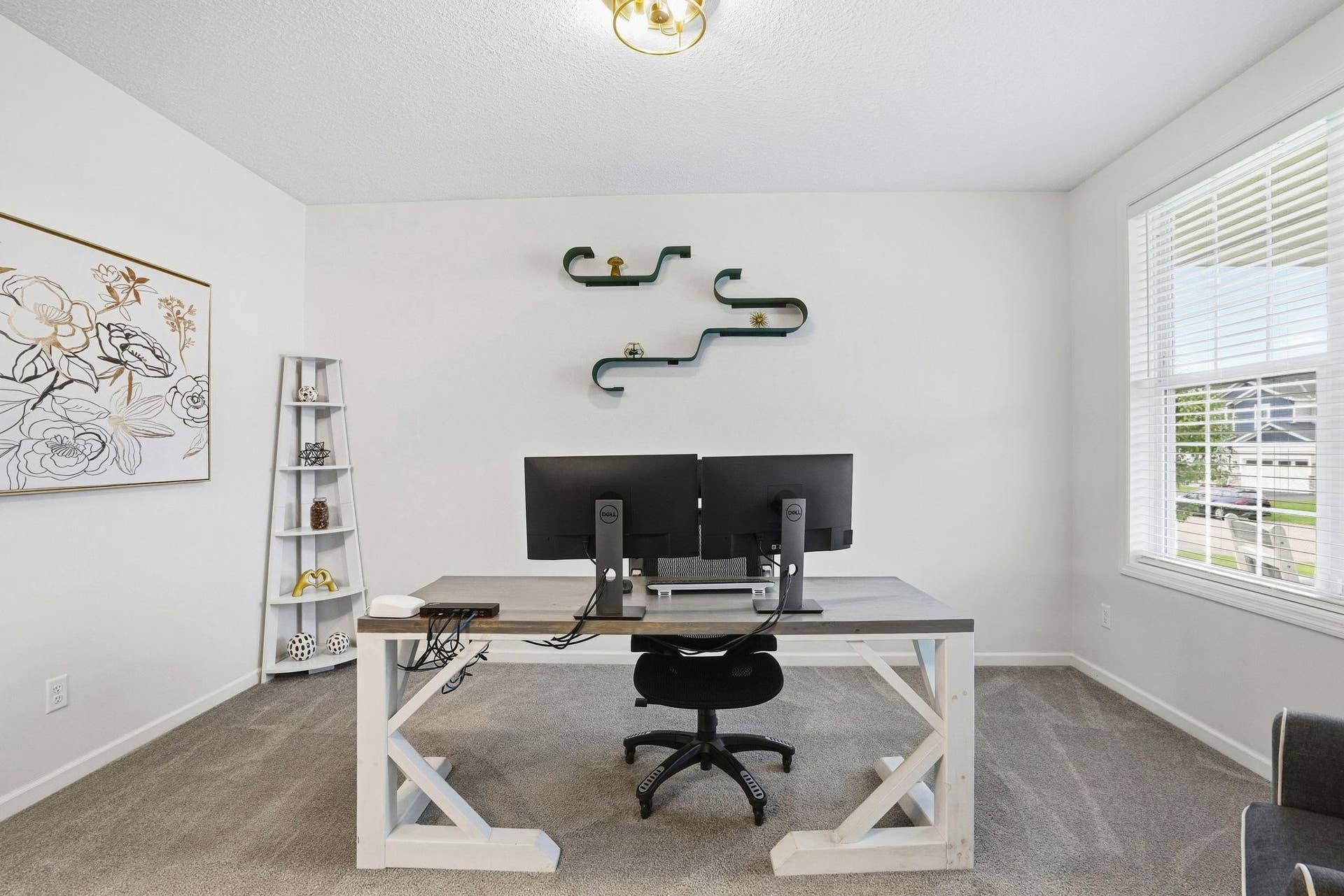 9324 Summerlin Road, Woodbury, MN 55129 Flex room on main level perfect for a home office!