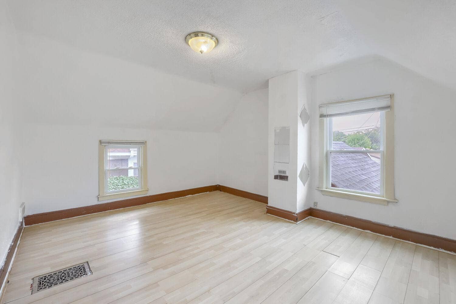 3102 Morgan Avenue N, 36, Minneapolis, MN 55411 3102 N Morgan Ave - Web Quality - 010 - 10 Bedroom.jpg