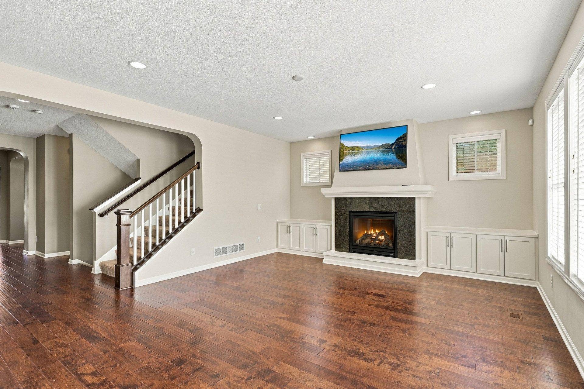 7662 Addisen Court, Inver Grove Heights, MN 55077 018_7662_addisen_ct_int_1_103.jpg