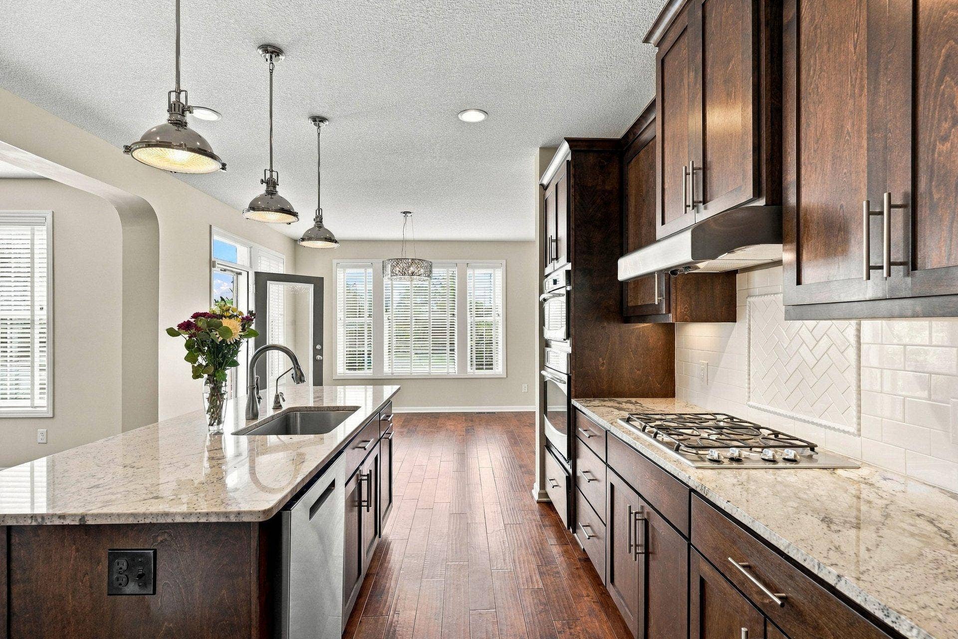 7662 Addisen Court, Inver Grove Heights, MN 55077 057_7662_addisen_ct_int_41_571.jpg