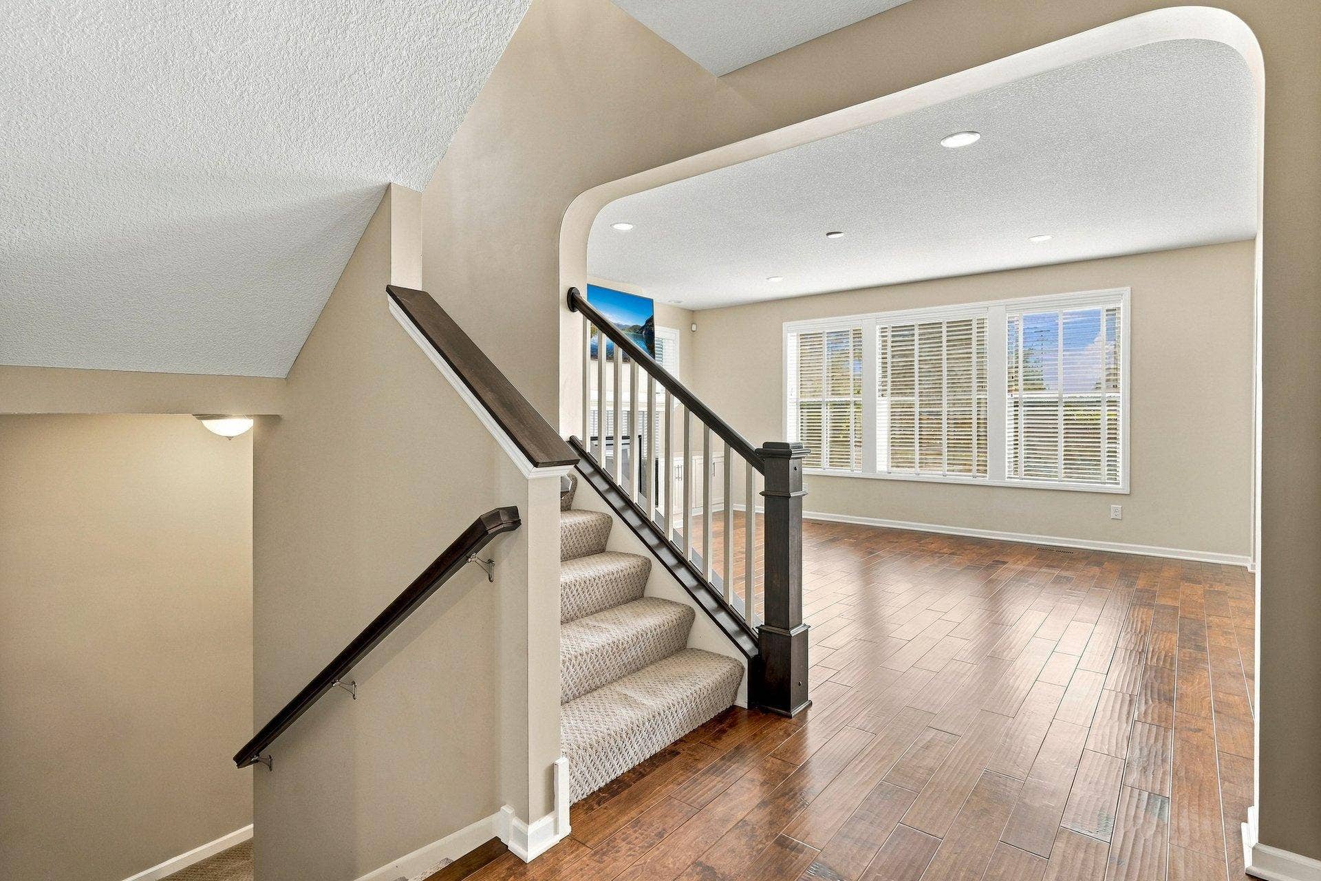 7662 Addisen Court, Inver Grove Heights, MN 55077 019_7662_addisen_ct_int_2_436.jpg