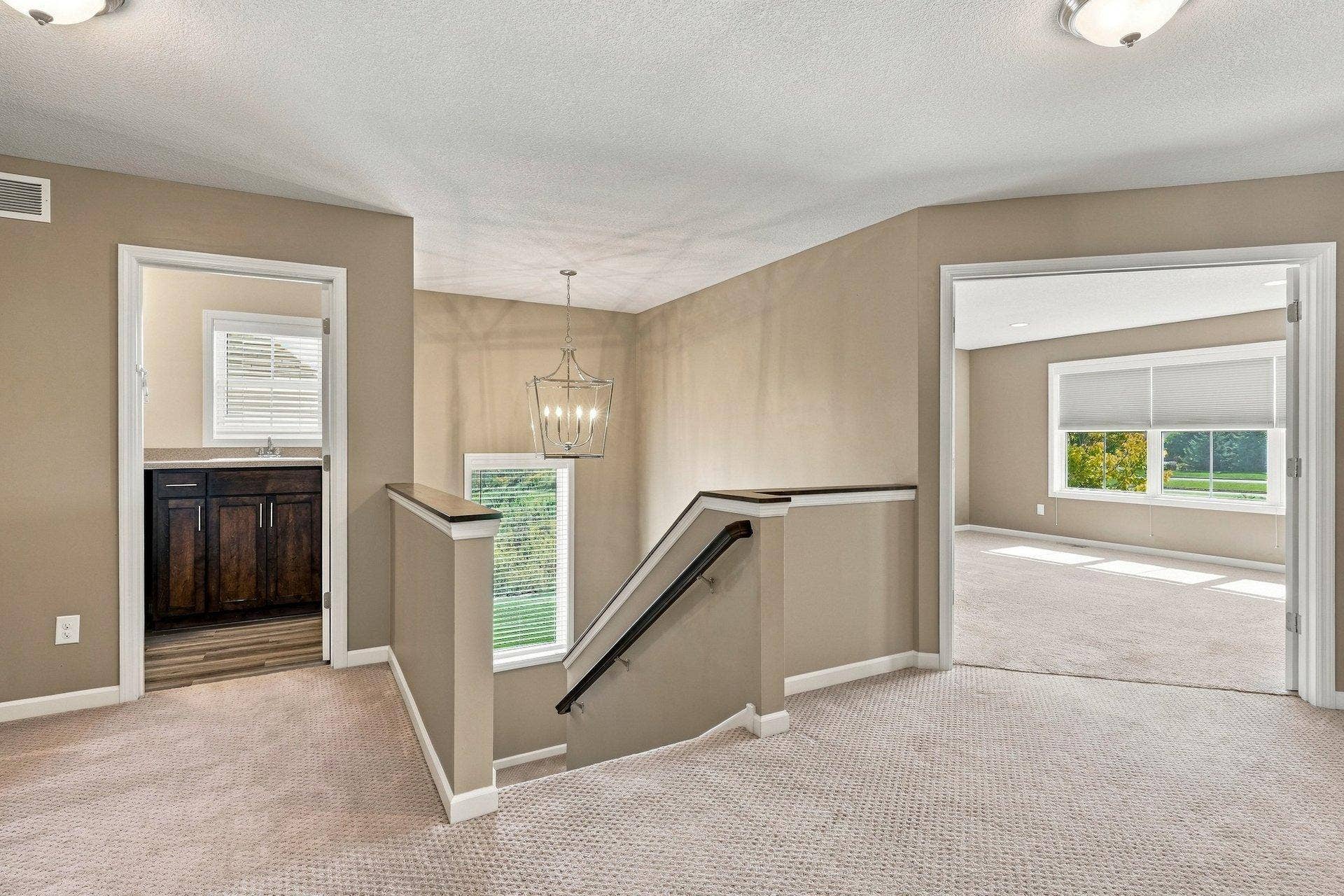 7662 Addisen Court, Inver Grove Heights, MN 55077 043_7662_addisen_ct_int_27_958.jpg