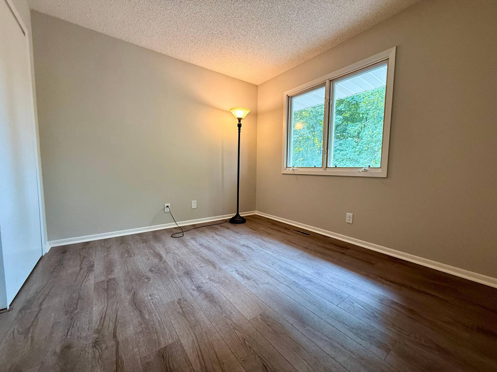 5224 Seabury Road, Mound, MN 55364 Bedroom3.jpeg