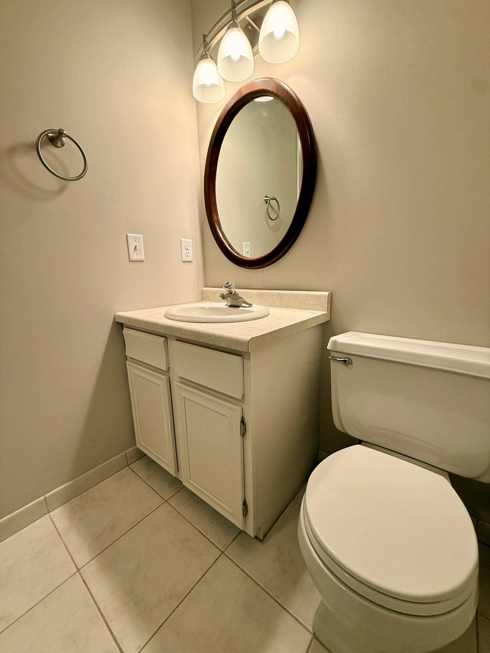 5224 Seabury Road, Mound, MN 55364 Primarybathroom.jpeg