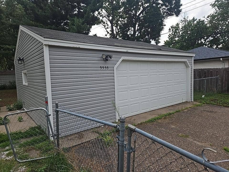 5553 Emerson Avenue N, Brooklyn Center, MN 55430 IMG_20260814_151728~2.jpg