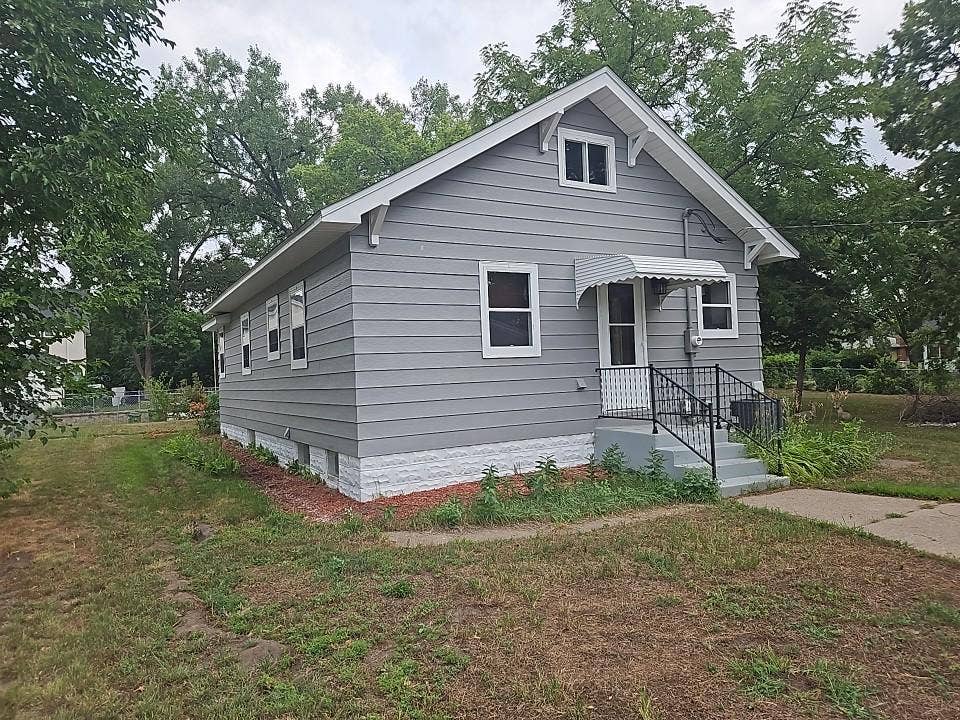 5553 Emerson Avenue N, Brooklyn Center, MN 55430 IMG_20260814_151725~2.jpg