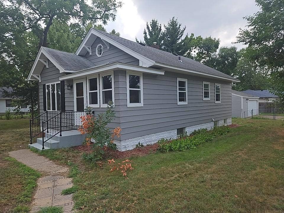 5553 Emerson Avenue N, Brooklyn Center, MN 55430 IMG_20260814_152607~2.jpg