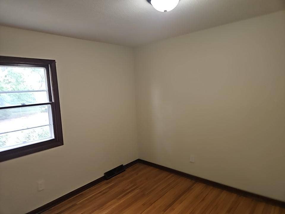 5553 Emerson Avenue N, Brooklyn Center, MN 55430 IMG_20260814_152241~2.jpg