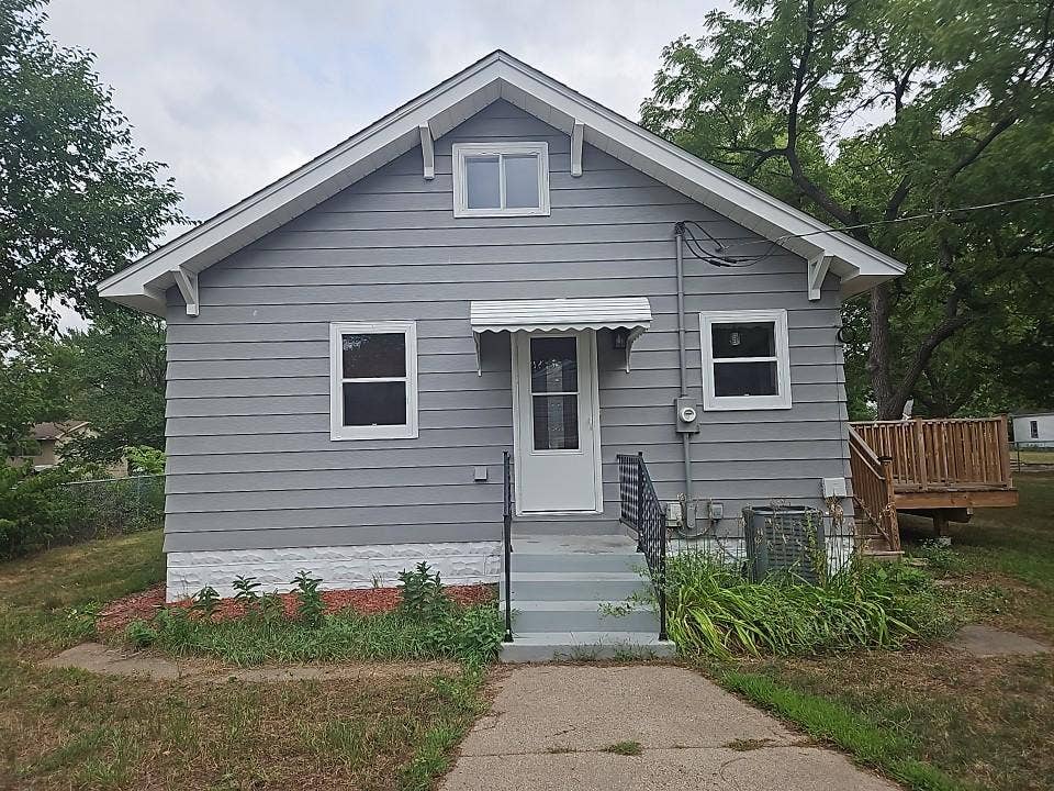 5553 Emerson Avenue N, Brooklyn Center, MN 55430 IMG_20260814_151736.jpg