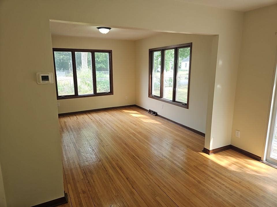5553 Emerson Avenue N, Brooklyn Center, MN 55430 IMG_20260814_152111~2.jpg