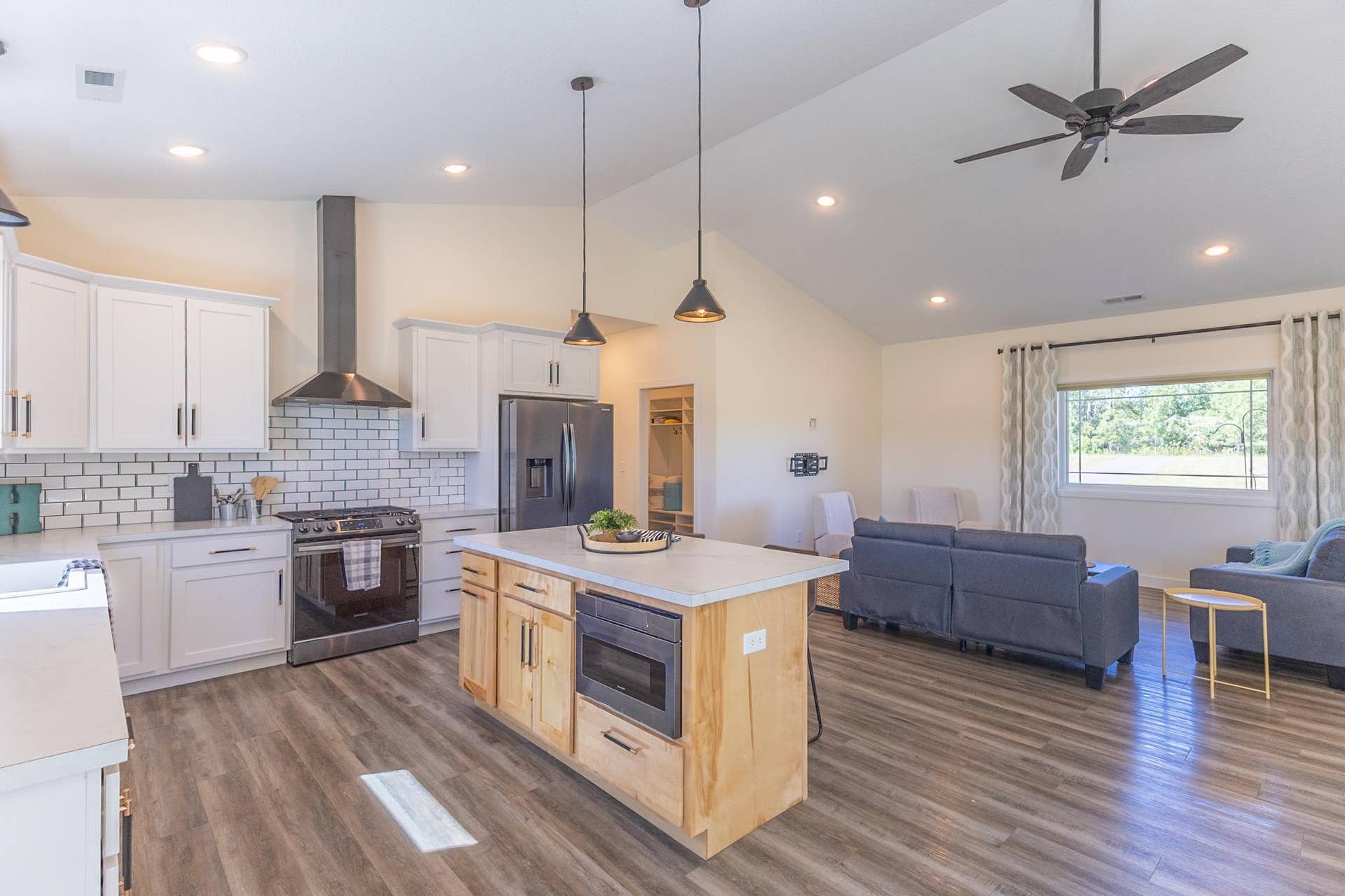 3190 Carr Lake Road SW, Bemidji, MN 56601 Open kitchen and living area designed for comfortable everyday living and entertaining.