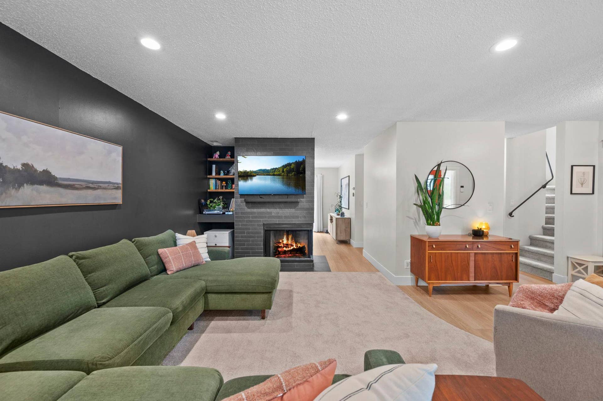 235 Kent Street, 101, Saint Paul, MN 55102 27-web-or-mls-235 N Kent St-124.jpg