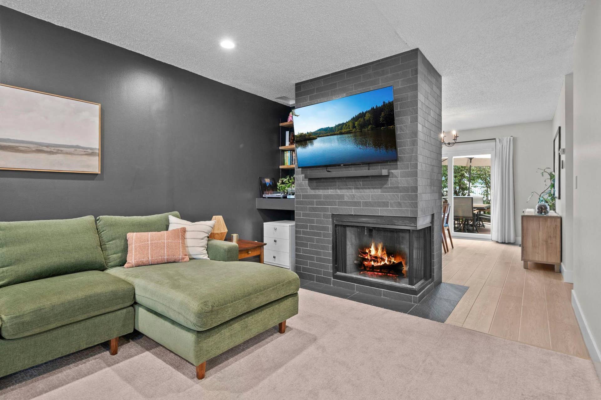 235 Kent Street, 101, Saint Paul, MN 55102 30-web-or-mls-235 N Kent St-139.jpg