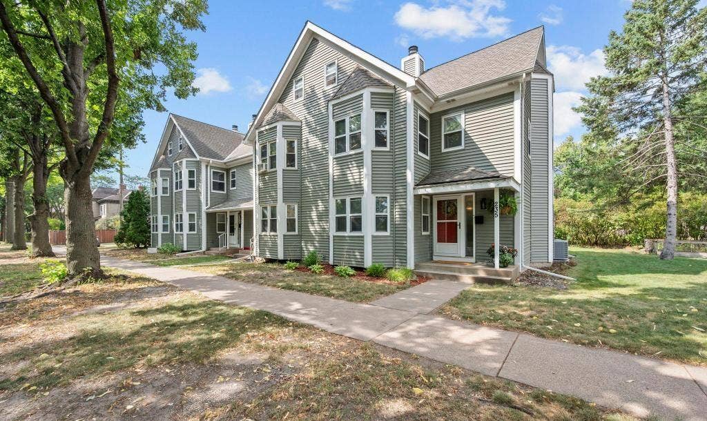 235 Kent Street, 101, Saint Paul, MN 55102 43.jpg