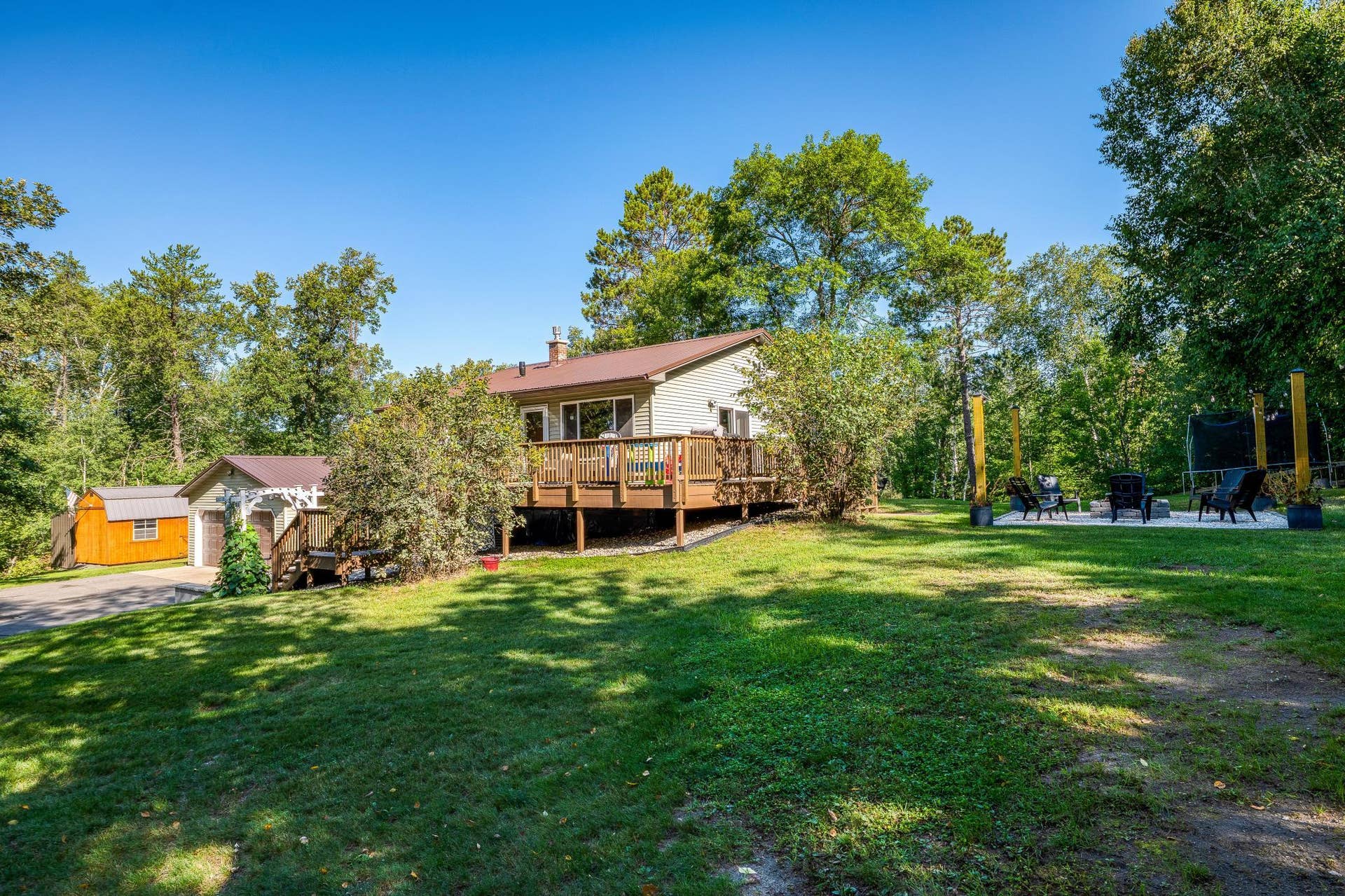 6351 Island View Drive NE, Bemidji, MN 56601 6351 Island View Drive NE, Bemidji, MN 56601