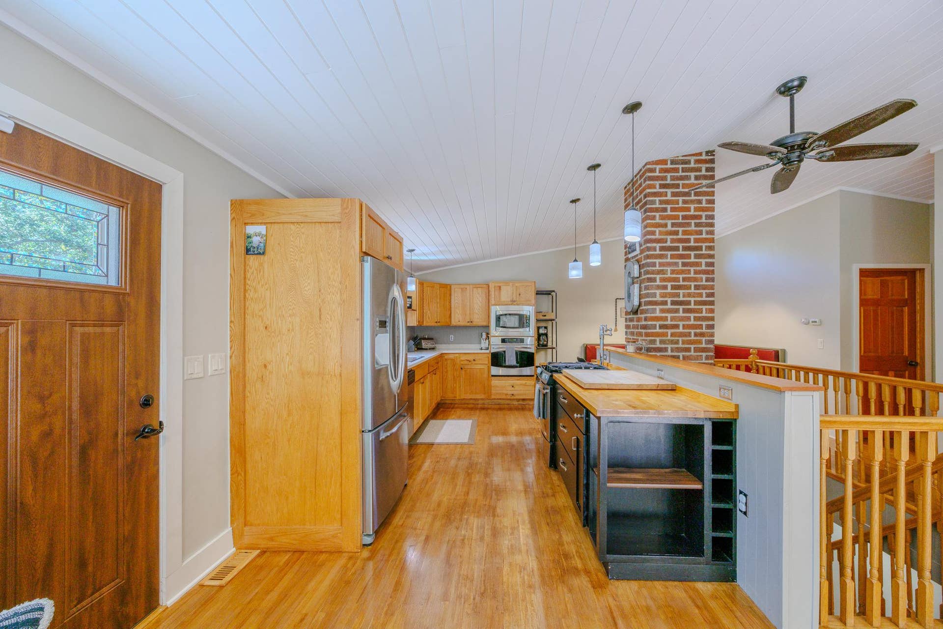 6351 Island View Drive NE, Bemidji, MN 56601 6351 Island View Drive NE, Bemidji, MN 56601