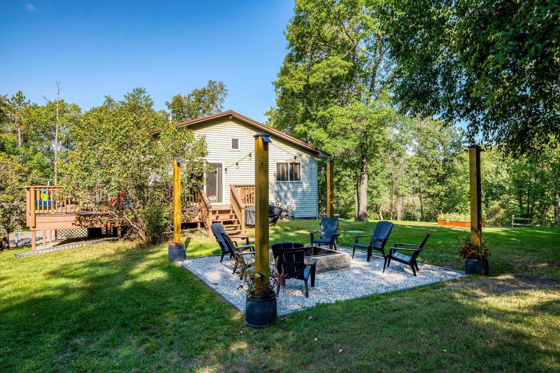 6351 Island View Drive NE, Bemidji, MN 56601 6351 Island View Drive NE, Bemidji, MN 56601