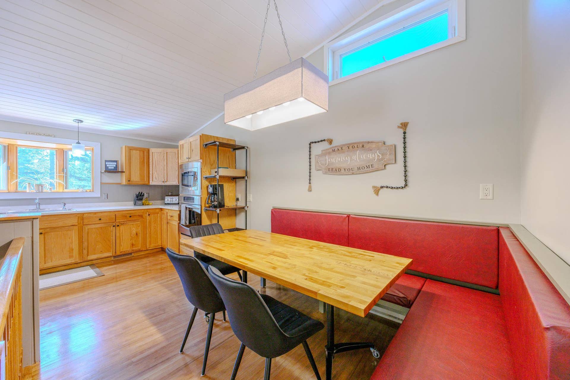 6351 Island View Drive NE, Bemidji, MN 56601 6351 Island View Drive NE, Bemidji, MN 56601