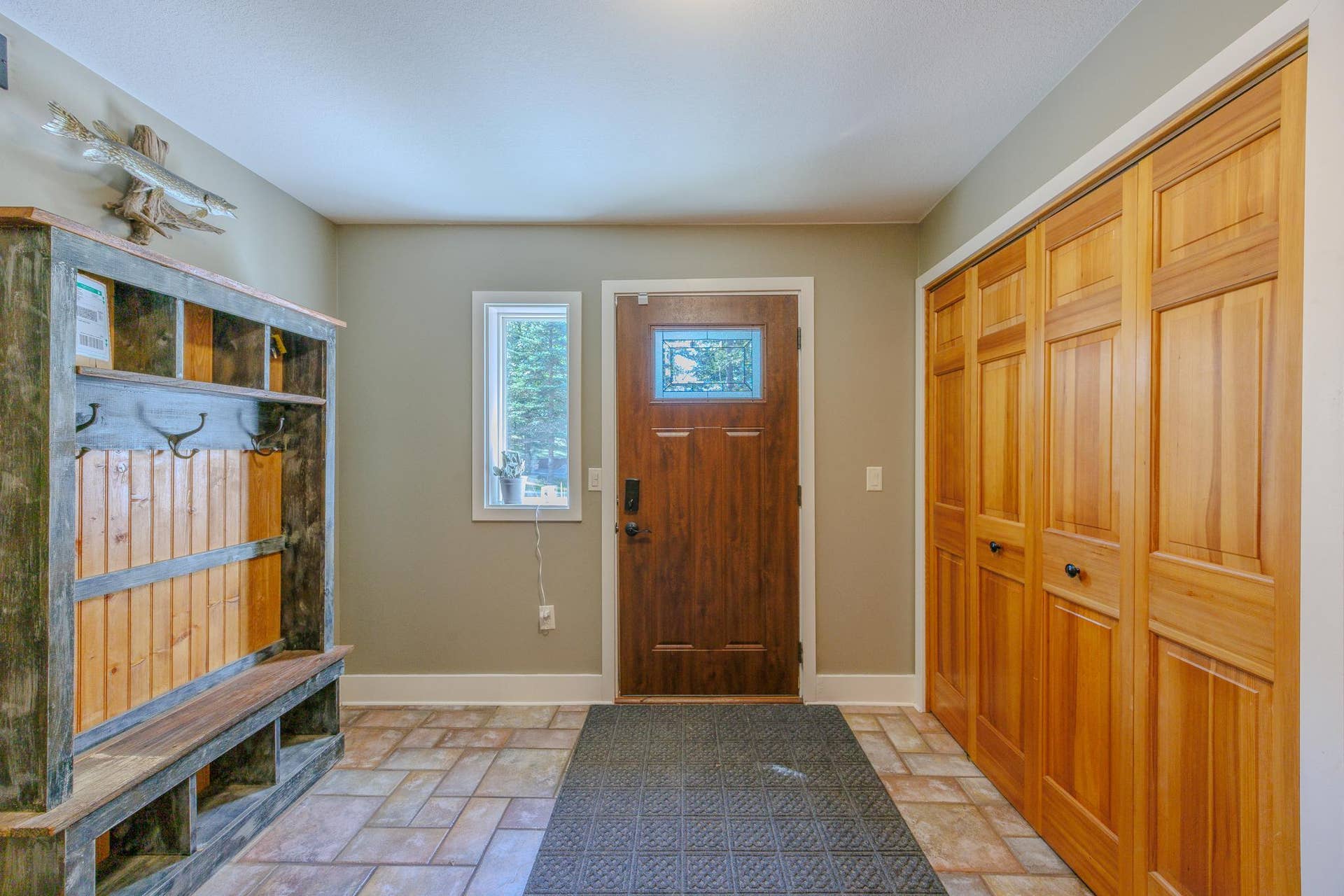 6351 Island View Drive NE, Bemidji, MN 56601 6351 Island View Drive NE, Bemidji, MN 56601