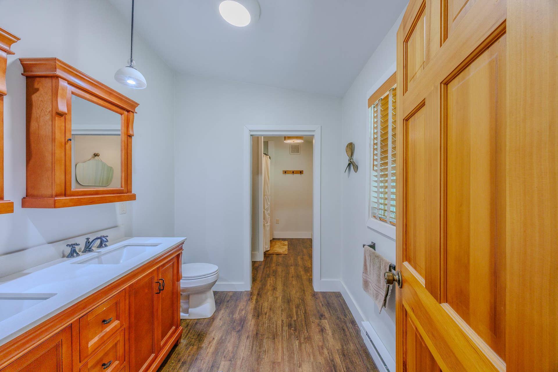 6351 Island View Drive NE, Bemidji, MN 56601 6351 Island View Drive NE, Bemidji, MN 56601
