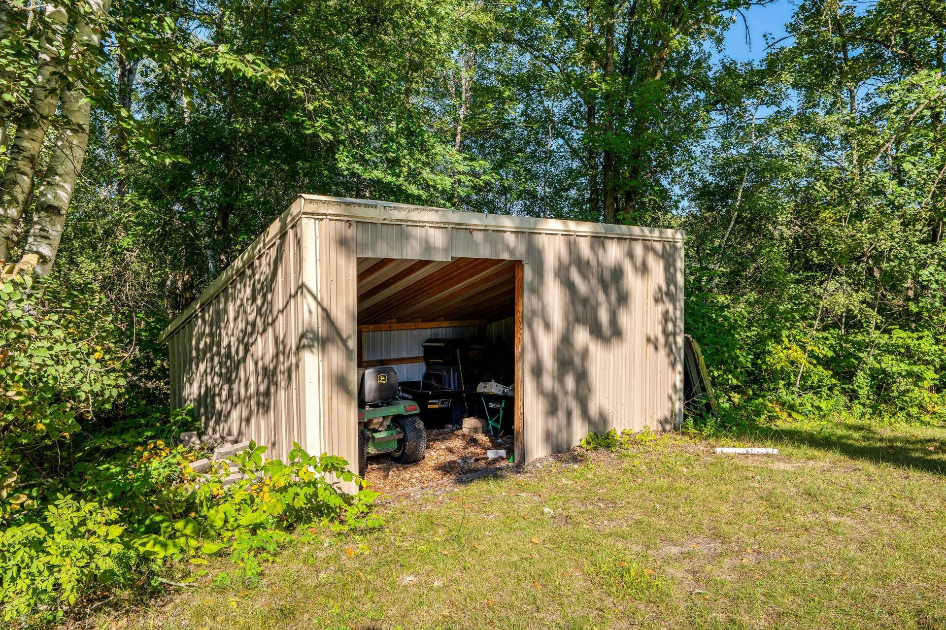 6351 Island View Drive NE, Bemidji, MN 56601 6351 Island View Drive NE, Bemidji, MN 56601