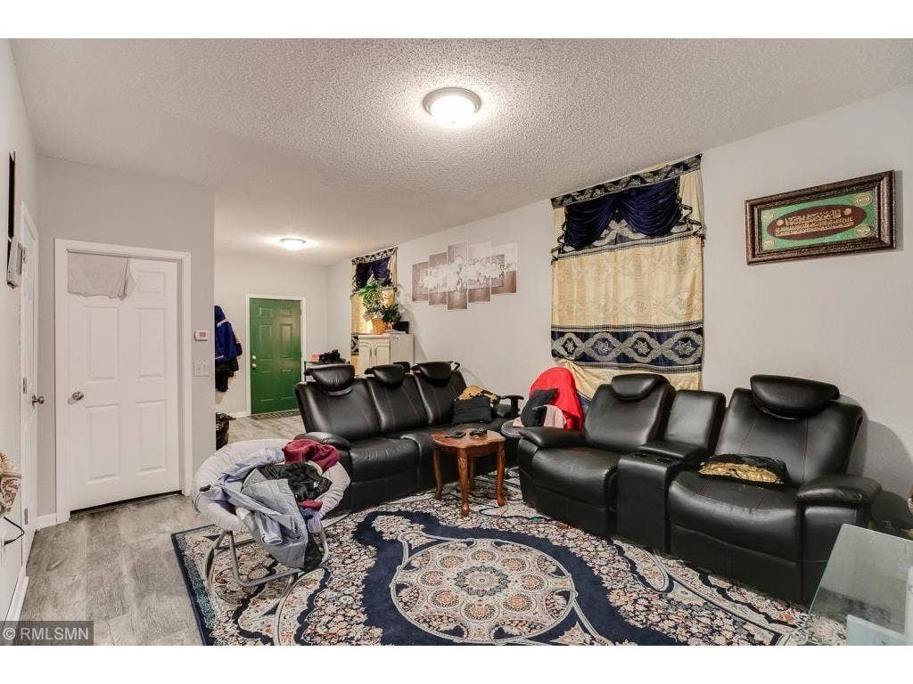 2834 15th Avenue S, 54, Minneapolis, MN 55407 09 Bottom unit living room.jpeg