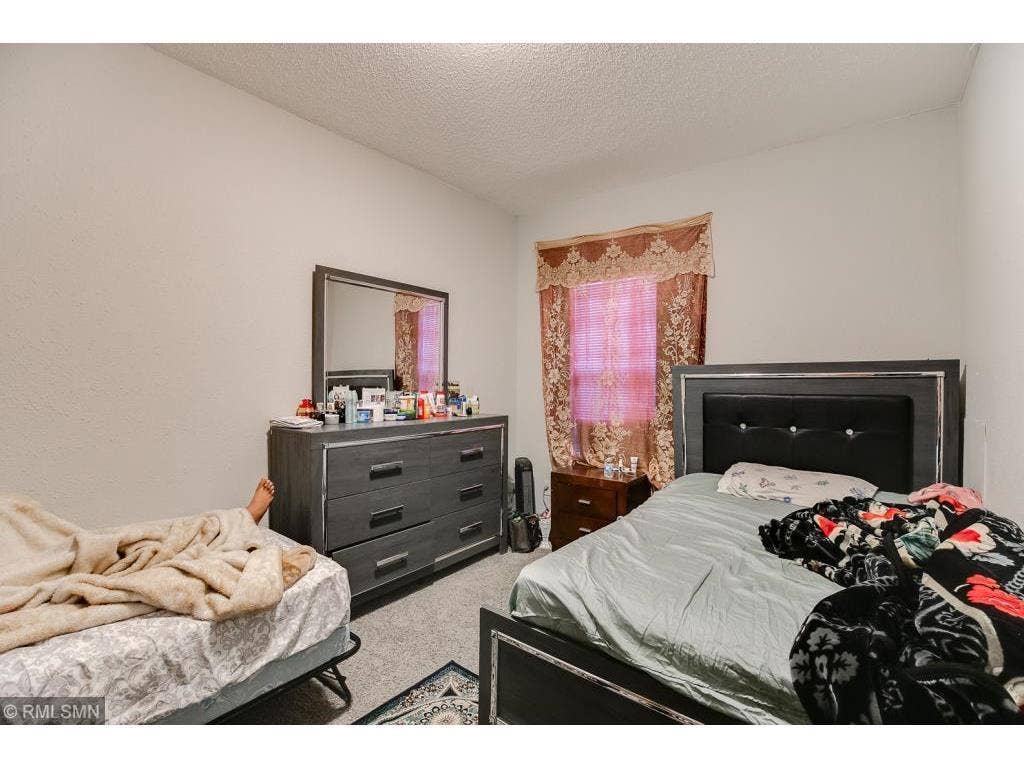2834 15th Avenue S, 54, Minneapolis, MN 55407 16 Bottom unit bedroom.jpeg