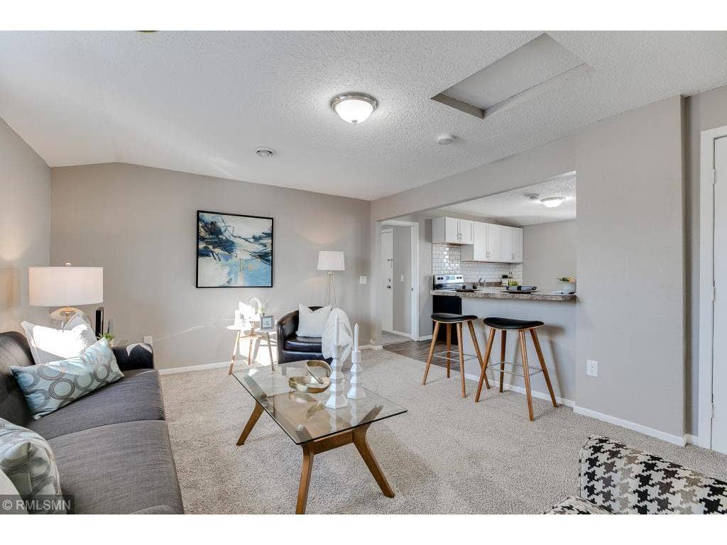 2834 15th Avenue S, 54, Minneapolis, MN 55407 45 Top unit living room.jpeg