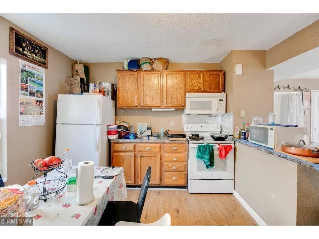 2834 15th Avenue S, 54, Minneapolis, MN 55407 23 Middle unit kitchen.jpeg
