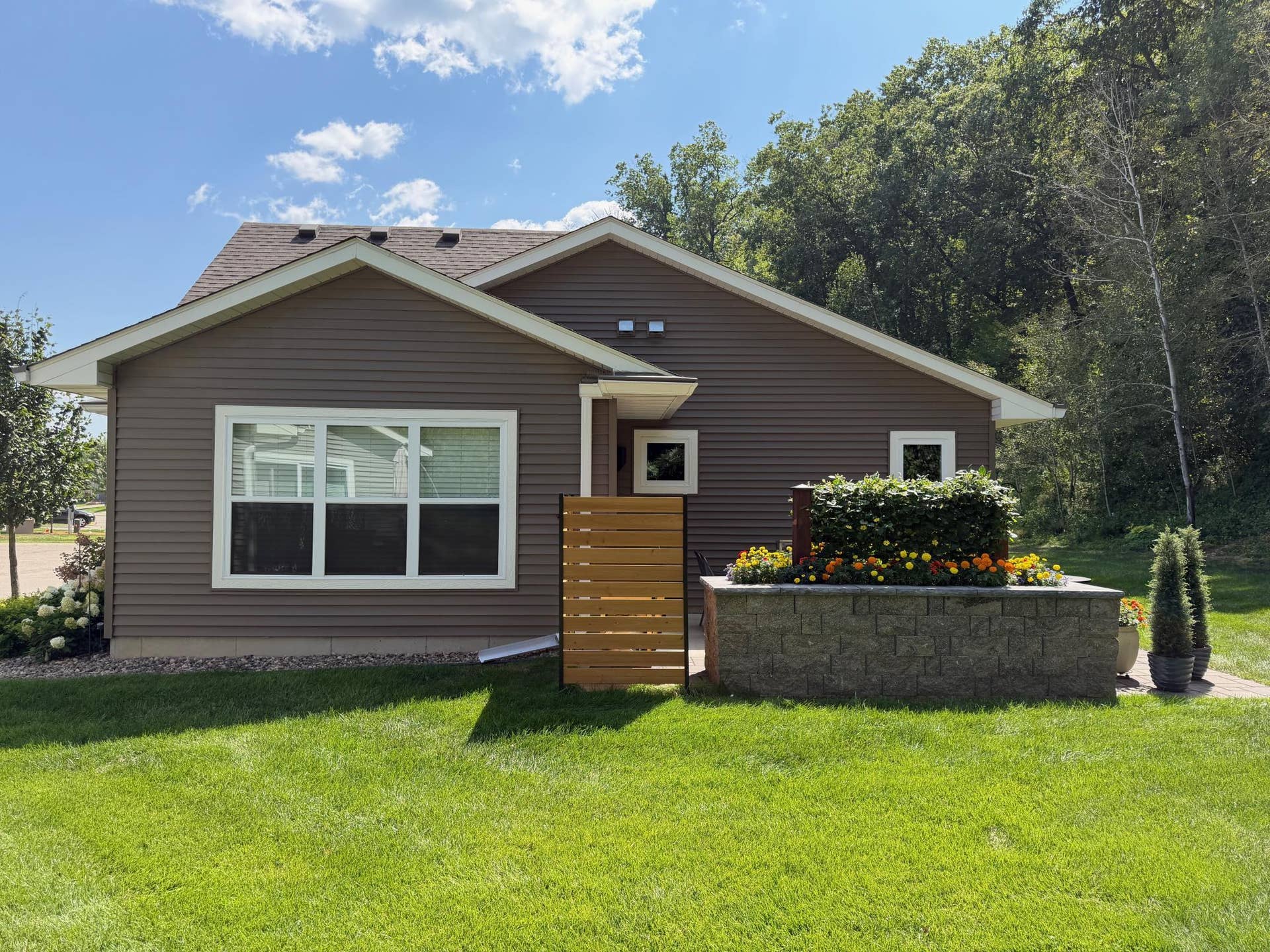 1148 Hewitt Boulevard, Red Wing, MN 55066 IMG_0383.jpeg