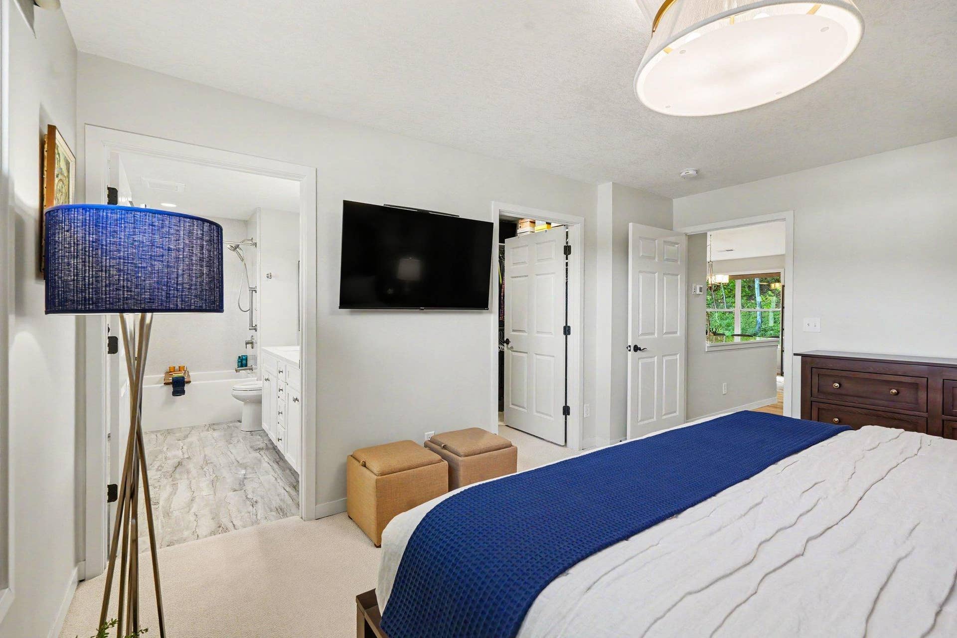 1148 Hewitt Boulevard, Red Wing, MN 55066 Primary Bedroom