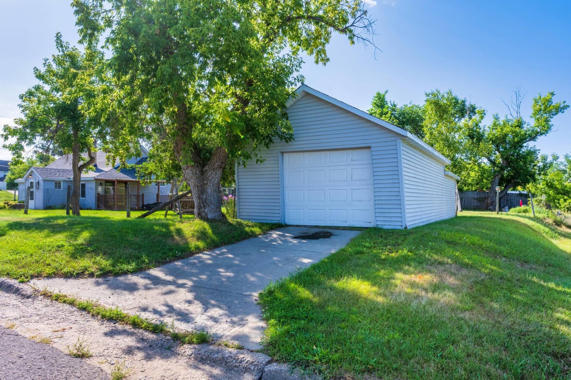 203 Mississippi Avenue SW, Bemidji, MN 56601 Detached Garage.jpeg
