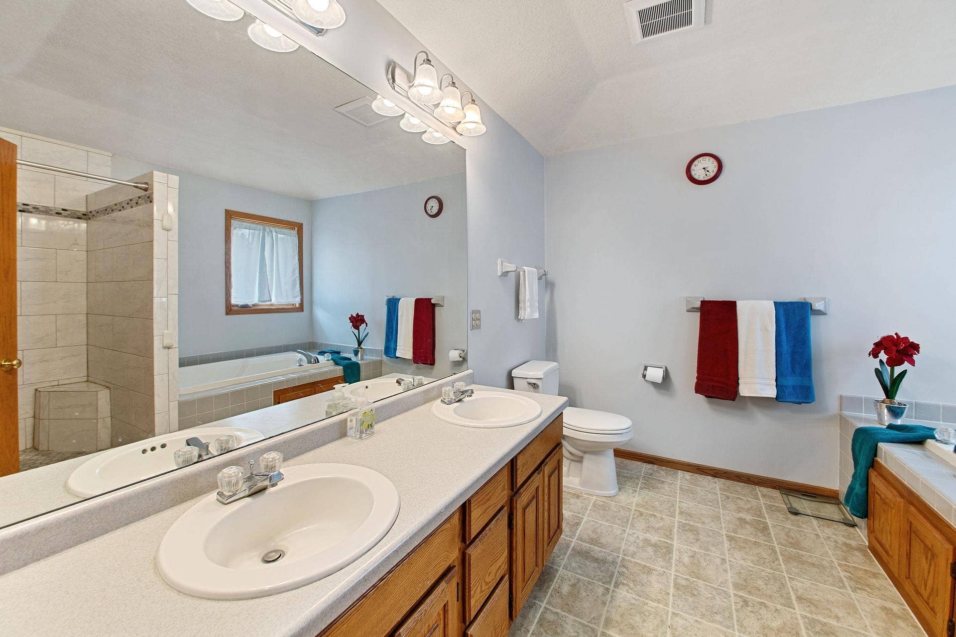 9224 Cornell Road, Woodbury, MN 55125 1920x1280_100_1787390619673_17873564753950s7a7746.jpg
