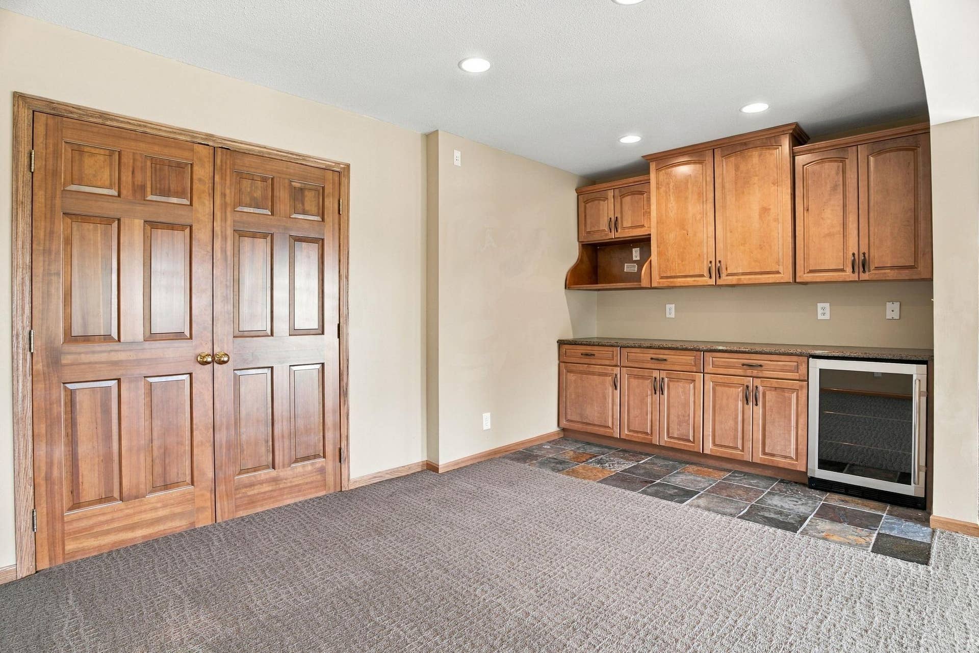 24125 Miller Avenue, Chisago City, MN 55013 24125 Miller Avenue, Chisago City, MN 55013