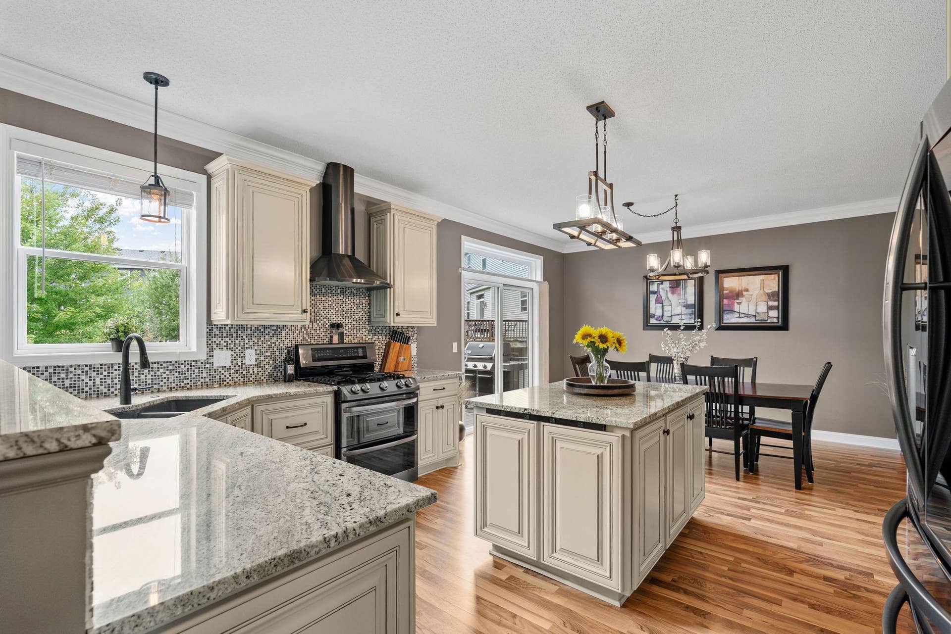 6765 Queensland Lane N, Maple Grove, MN 55311 30-web-or-mls-6765 Queensland Ln N-30.jpg
