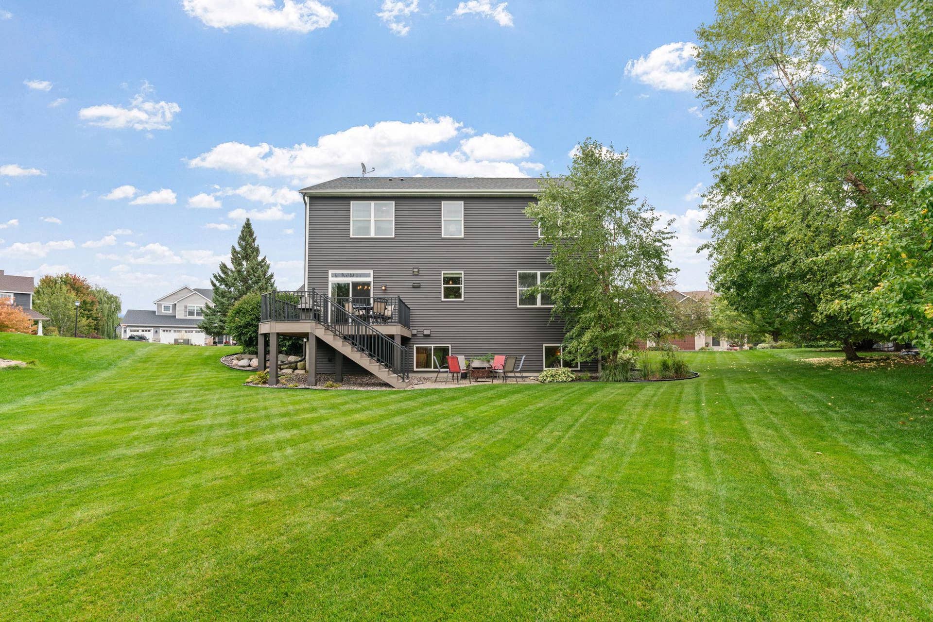 6765 Queensland Lane N, Maple Grove, MN 55311 8-web-or-mls-6765 Queensland Ln N-8.jpg