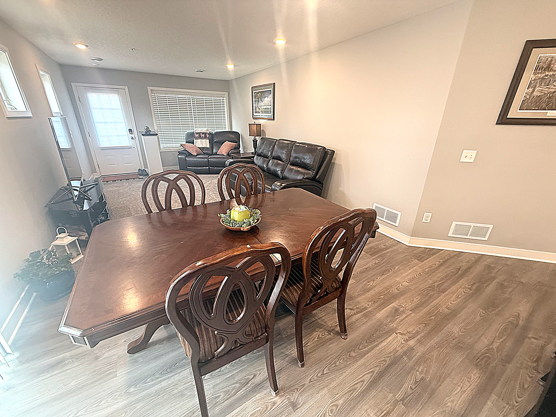 7238 Dora Drive, Hugo, MN 55038 Tons of natural light provides bright and inviting space.