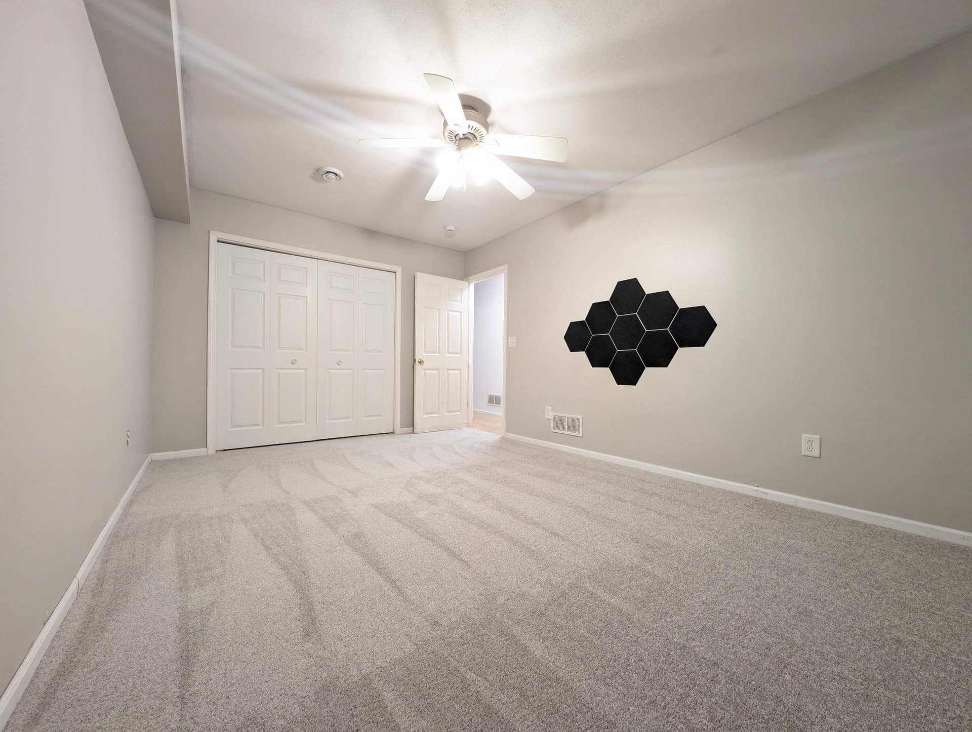 2100 Sibley View Court, Northfield, MN 55057 PXL_20260627_015946281.jpg