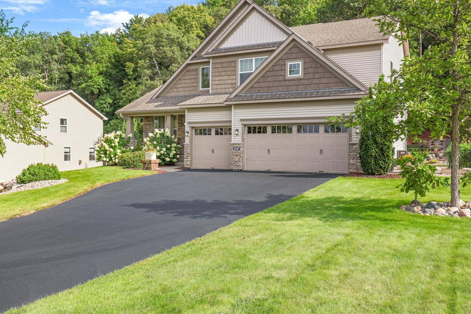 2147 Spring Lake Court, Shakopee, MN 55379 2147 Spring Lake Ct, Shakopee, MN 55379-02.jpg