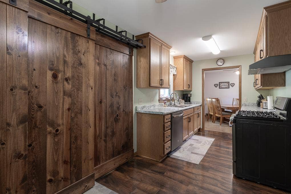 227 Westwood Drive, Mankato, MN 56001 IMG_6680-HDR-Edit.jpg