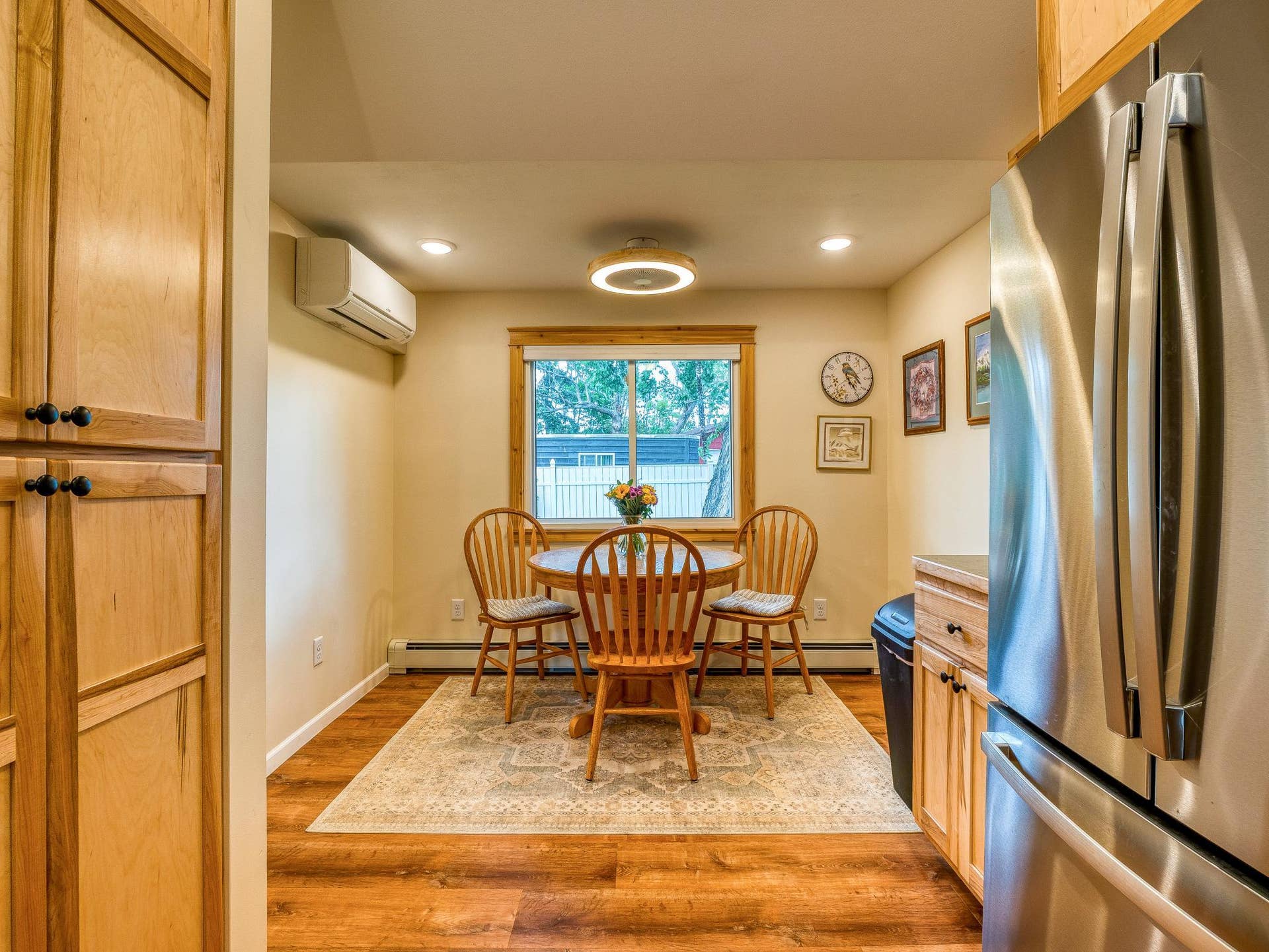 Main Level Dining Area