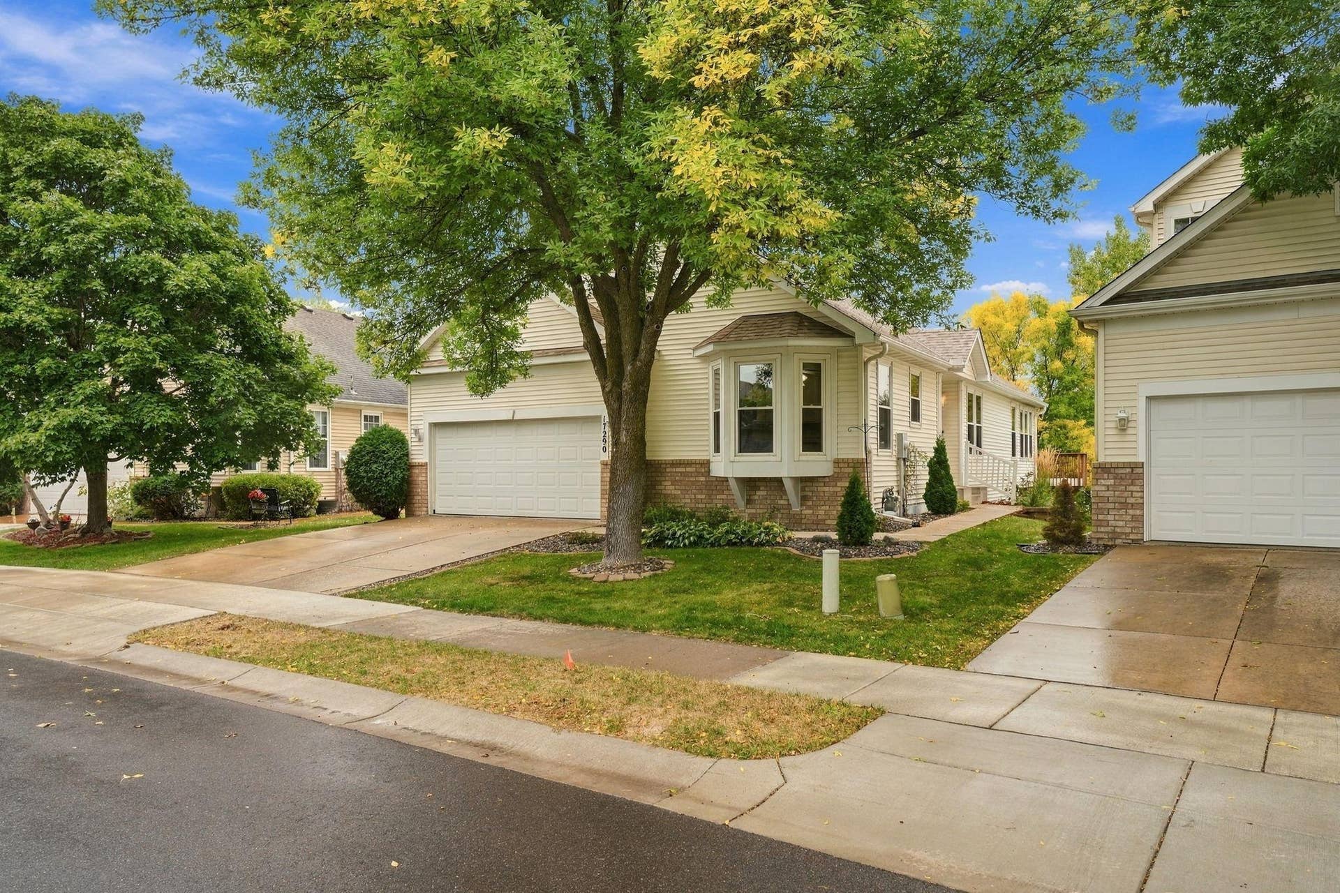 17290 90th Avenue N, Maple Grove, MN 55311 2-web-or-mls-17290_90th_Ave_N_Osseo_MN_55311_02871.jpg