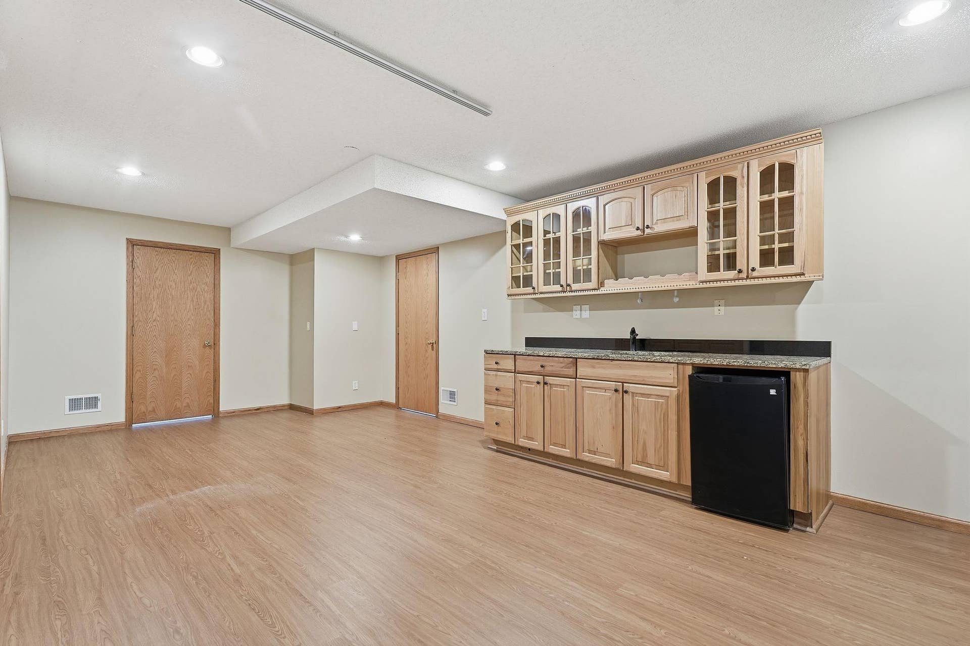 17290 90th Avenue N, Maple Grove, MN 55311 21-web-or-mls-17290_90th_Ave_N_Osseo_MN_55311_02696.jpg