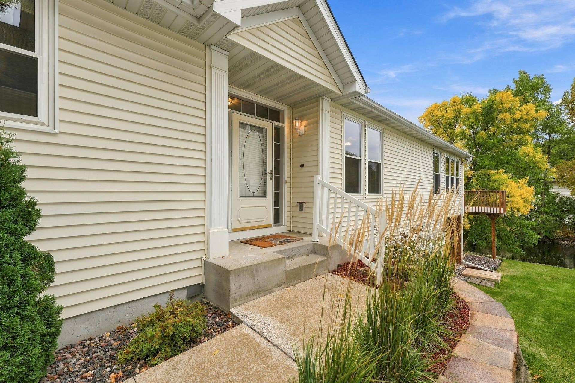 17290 90th Avenue N, Maple Grove, MN 55311 3-web-or-mls-17290_90th_Ave_N_Osseo_MN_55311_02776.jpg