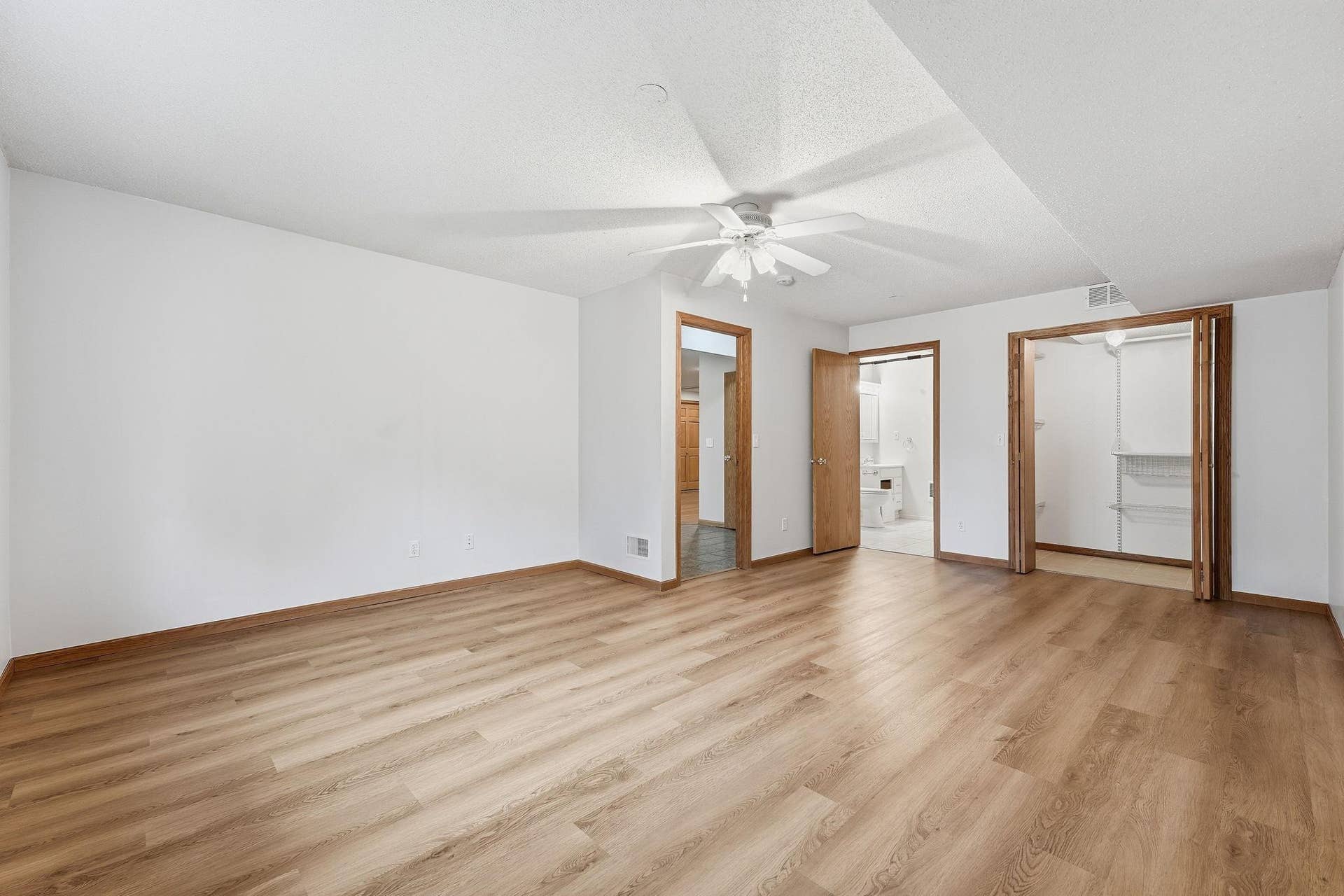 17290 90th Avenue N, Maple Grove, MN 55311 16-web-or-mls-17290_90th_Ave_N_Osseo_MN_55311_02761.jpg