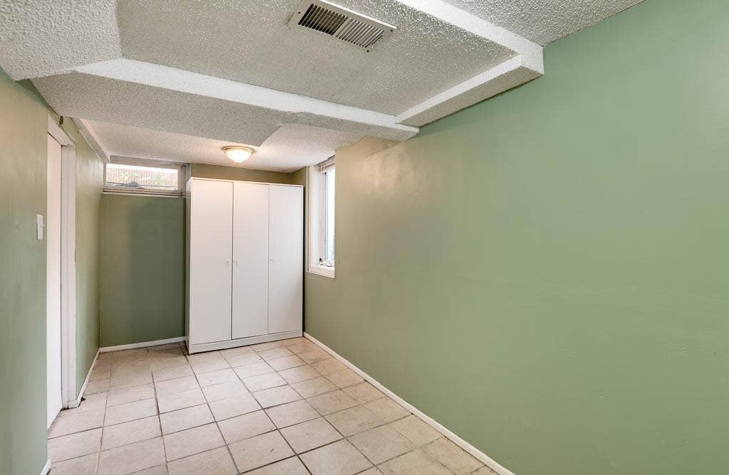 2907 Penn Avenue N, 36, Minneapolis, MN 55411 Great space for additional storage.